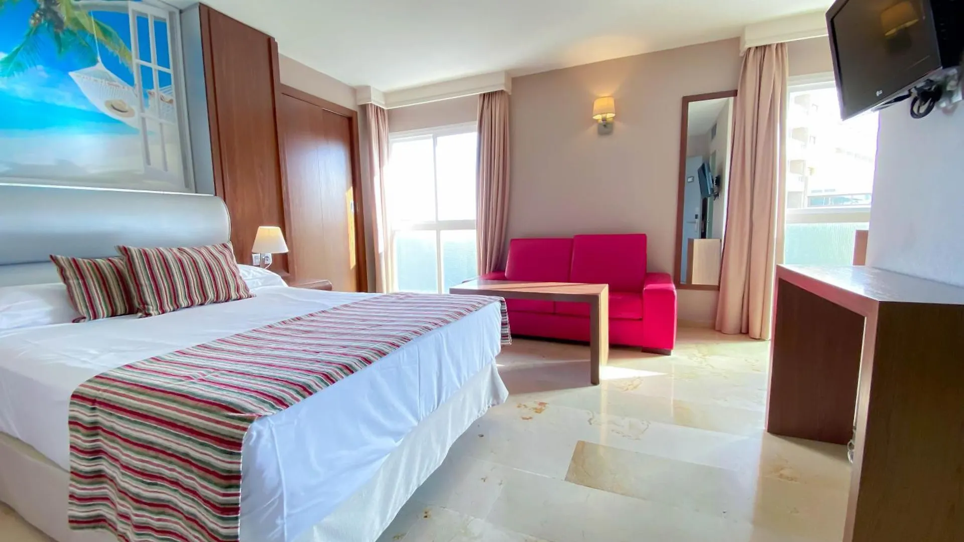 Ms Aguamarina Hotell Torremolinos 4*,